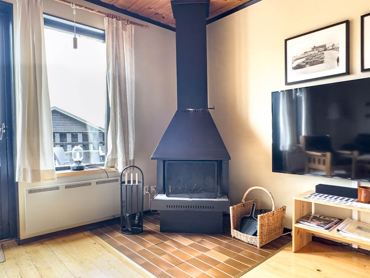 hb2a-kamin2